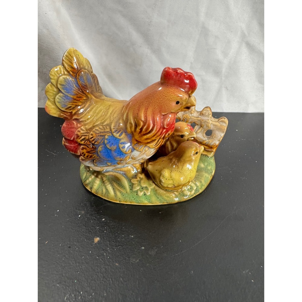 Vintage Ceramic Hen and Chicks Figurine Country Farmhouse Decor Rooster Chicken